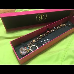 💐Juicy Couture Gold Pave Heart & Flower Bracelet